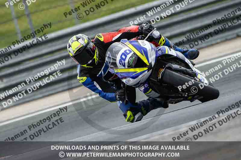 cadwell no limits trackday;cadwell park;cadwell park photographs;cadwell trackday photographs;enduro digital images;event digital images;eventdigitalimages;navarra;no limits trackdays;peter wileman photography;racing digital images;trackday digital images;trackday photos